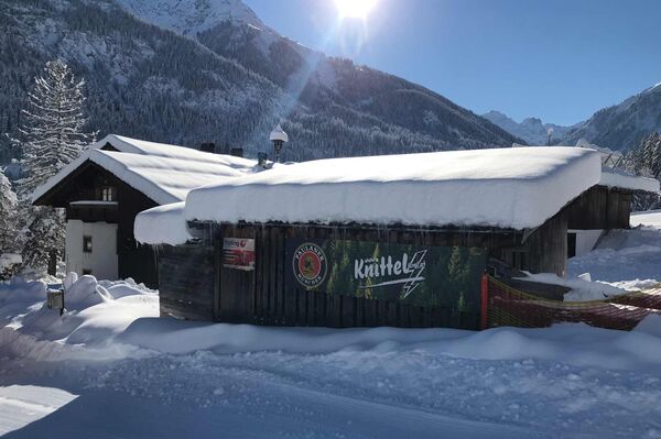 Gekühlte Getränke & Warme Mahlzeiten