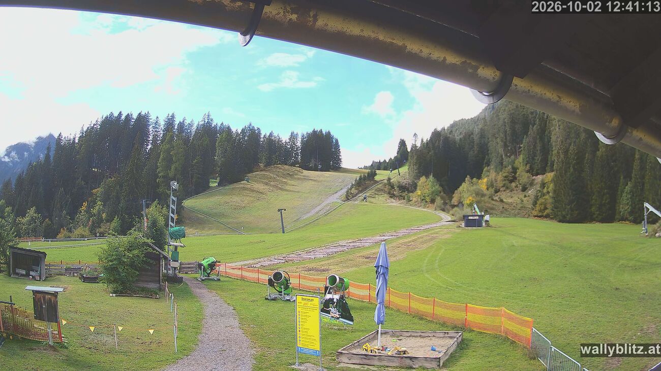 Aktuelles Bild unserer Webcam Elbigenalp