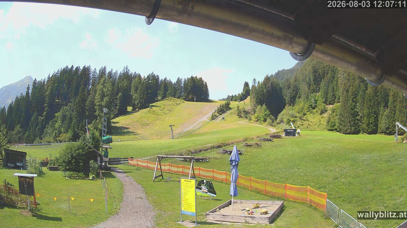 Aktuelles Bild unserer Webcam Elbigenalp